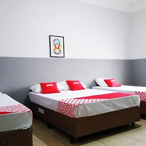 Hotel Macedo's 2